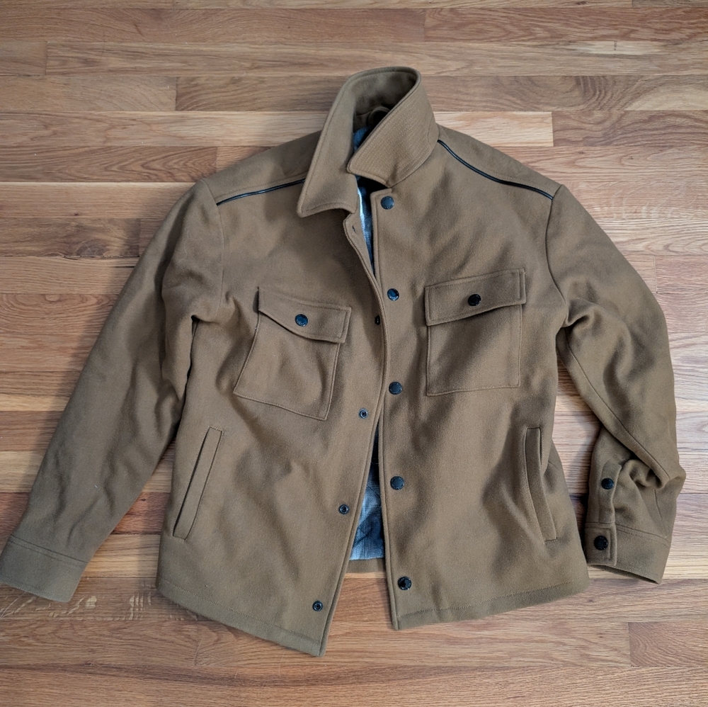 Men's Tan Jacket